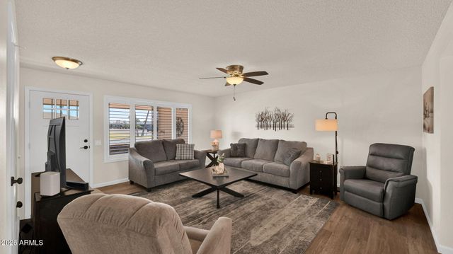 9822 W LONG HILLS Drive, Sun City, AZ 85351