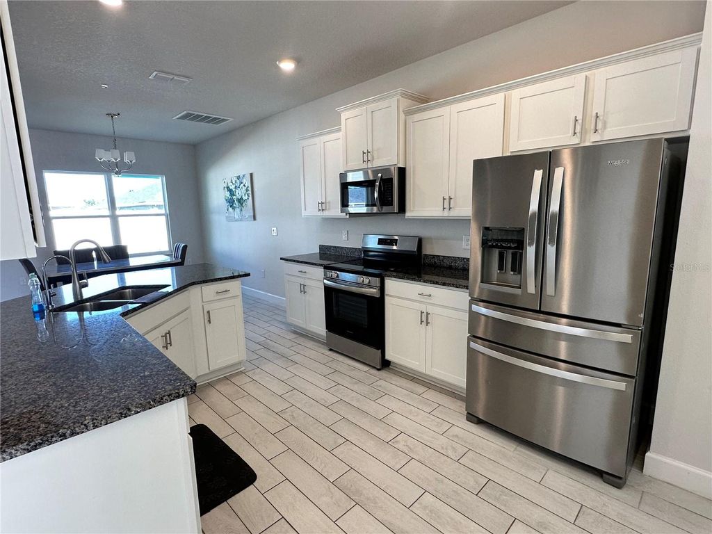 Image 4 of property listing at 36097 WELSH GLADE ROAD, Dade City, FL 33525