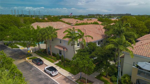 4308 Cascada Cir, Cooper City, FL 33024