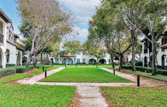 4308 Cascada Cir, Cooper City, FL 33024