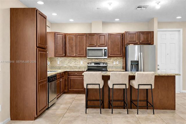 4308 Cascada Cir, Cooper City, FL 33024