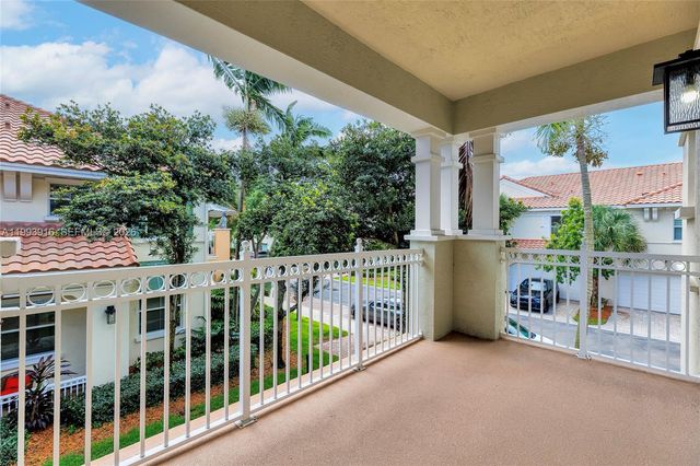 4308 Cascada Cir, Cooper City, FL 33024