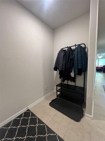 6304 Dry Gulch Trail, Fort Worth, TX 76179