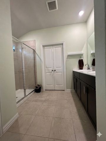 6304 Dry Gulch Trail, Fort Worth, TX 76179