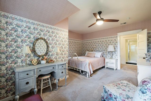 2444 Ashcroft Avenue, Clovis, CA 93611