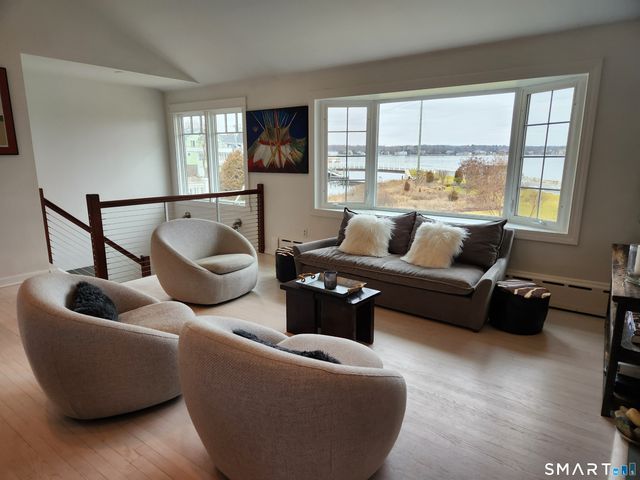 4 Spriteview Avenue, Westport, CT 06880