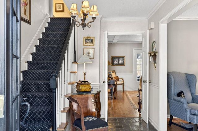 1127 Aurora Court, Dunwoody, GA 30338