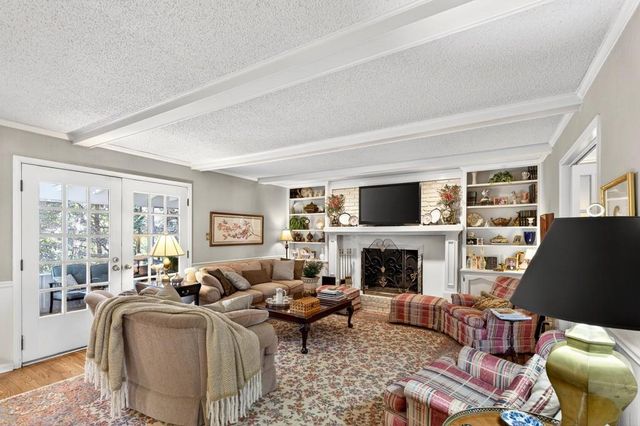 1127 Aurora Court, Dunwoody, GA 30338