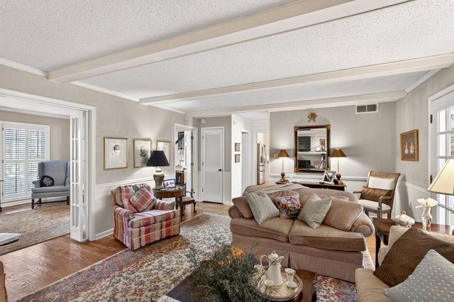 1127 Aurora Court, Dunwoody, GA 30338