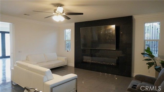 6895 Baroque Ct, San Bernardino, CA 92407