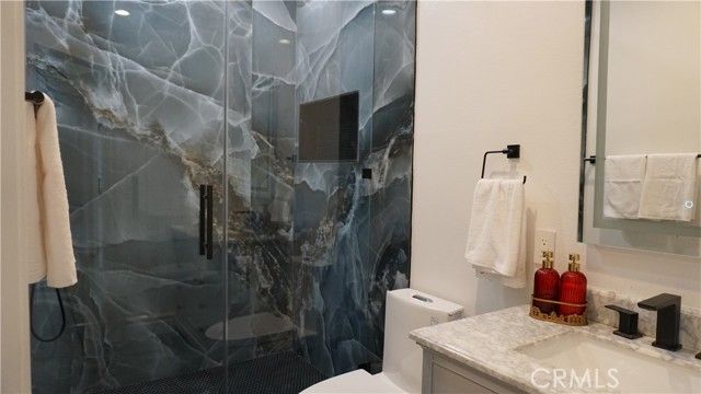 6895 Baroque Ct, San Bernardino, CA 92407