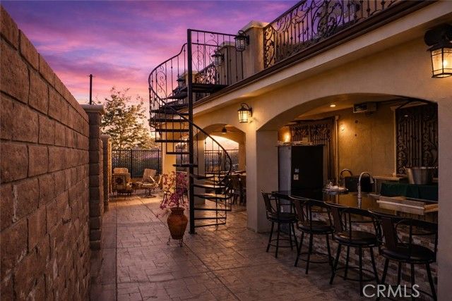 6895 Baroque Ct, San Bernardino, CA 92407