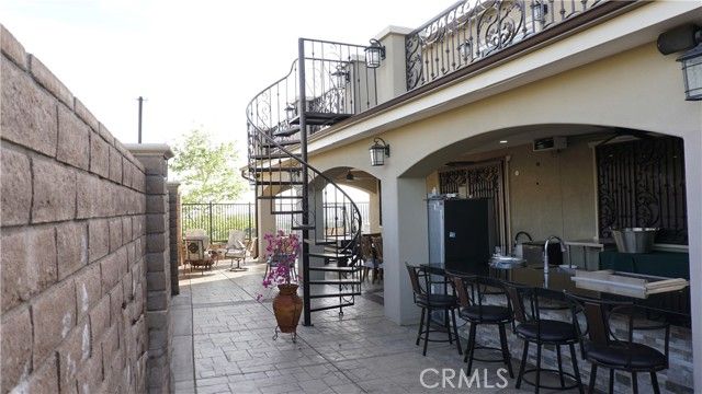 6895 Baroque Ct, San Bernardino, CA 92407