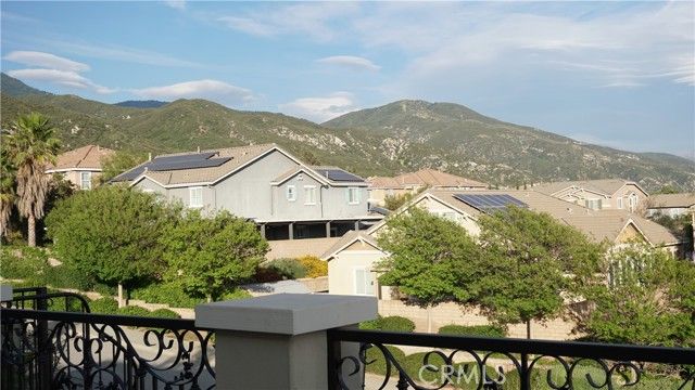 6895 Baroque Ct, San Bernardino, CA 92407