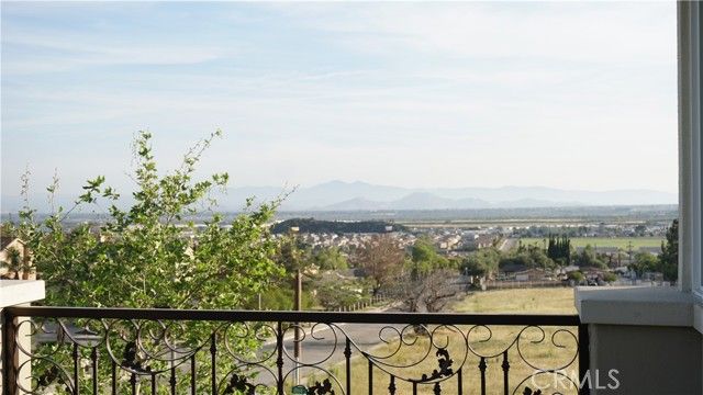 6895 Baroque Ct, San Bernardino, CA 92407