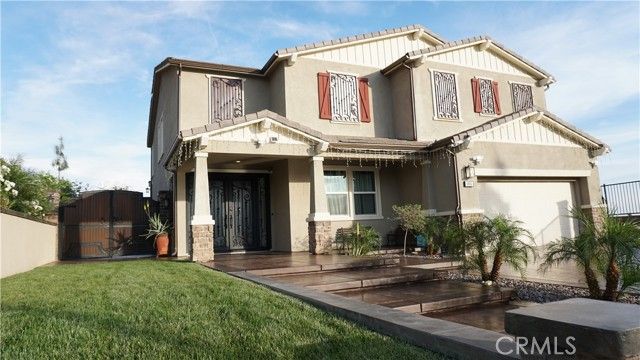 6895 Baroque Ct, San Bernardino, CA 92407