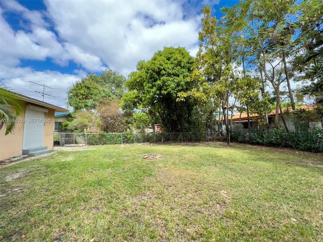 6295 SW 33rd St, Miami, FL 33155