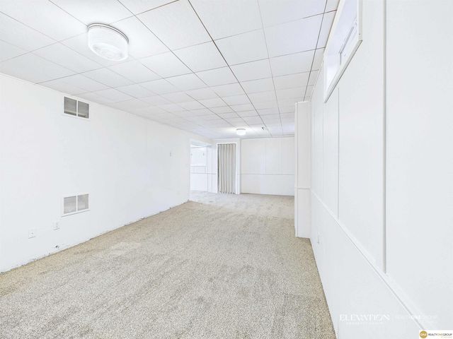 1243 Fairview Drive, Blair, NE 68008