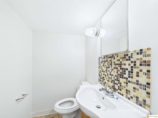 1243 Fairview Drive, Blair, NE 68008