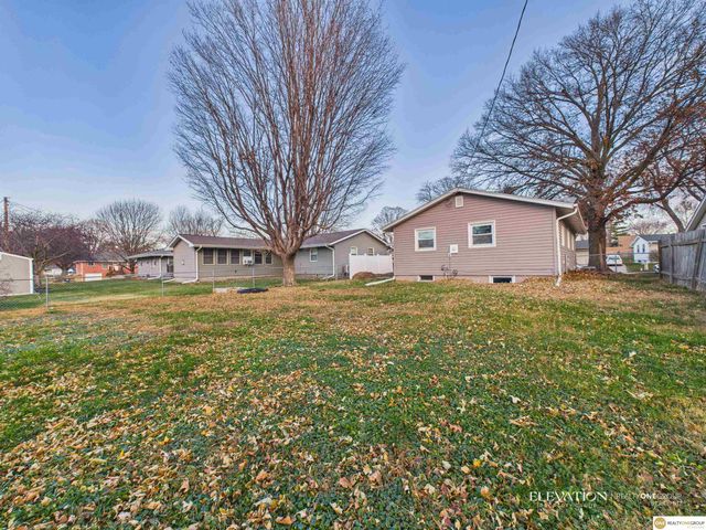 1243 Fairview Drive, Blair, NE 68008