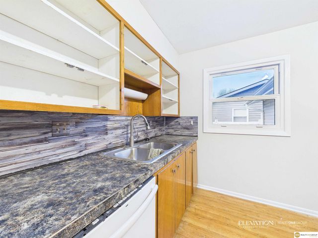 1243 Fairview Drive, Blair, NE 68008