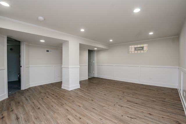 10048 S Saint Lawrence Avenue, Chicago, IL 60628