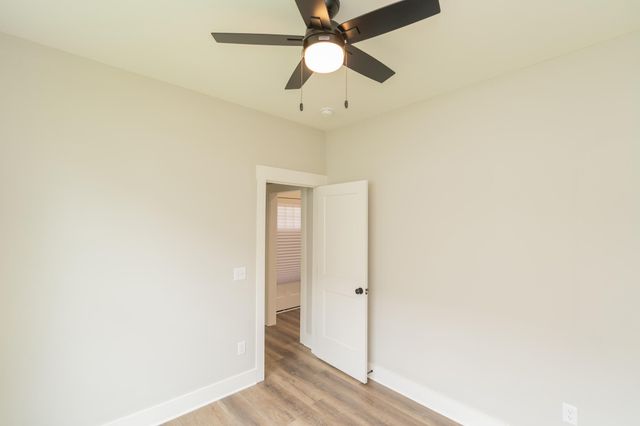 1517 E 49th Street, Chattanooga, TN 37407