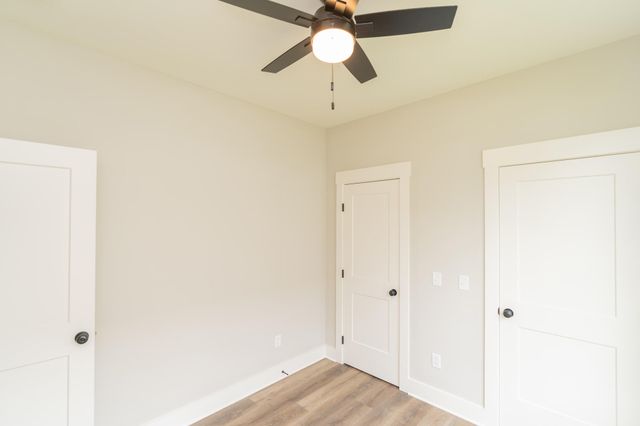1517 E 49th Street, Chattanooga, TN 37407