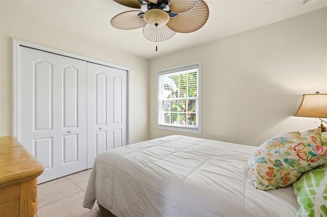 5191 SALMON DRIVE SE B, St Petersburg, FL 33705