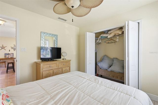 5191 SALMON DRIVE SE B, St Petersburg, FL 33705