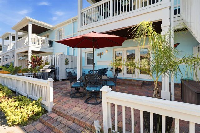 5191 SALMON DRIVE SE B, St Petersburg, FL 33705