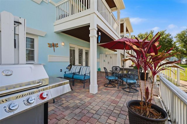 5191 SALMON DRIVE SE B, St Petersburg, FL 33705