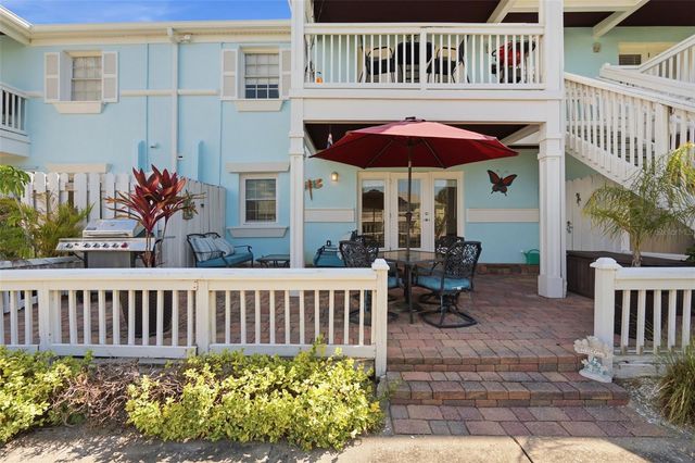 5191 SALMON DRIVE SE B, St Petersburg, FL 33705