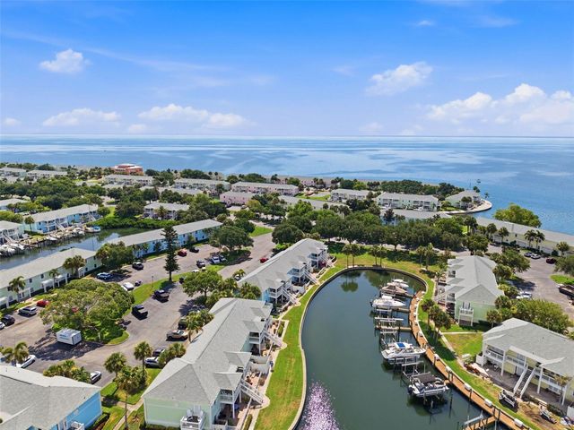 5191 SALMON DRIVE SE B, St Petersburg, FL 33705