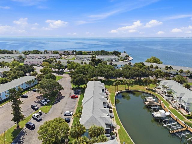 5191 SALMON DRIVE SE B, St Petersburg, FL 33705
