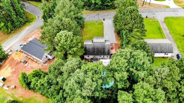 1605 Goldsboro Avenue, Sanford, NC 27330