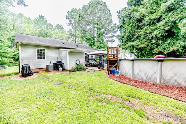1605 Goldsboro Avenue, Sanford, NC 27330