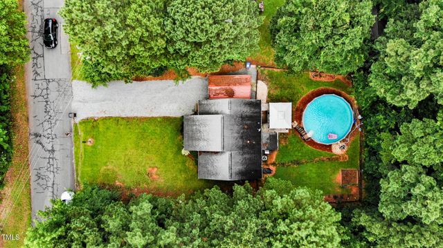 1605 Goldsboro Avenue, Sanford, NC 27330