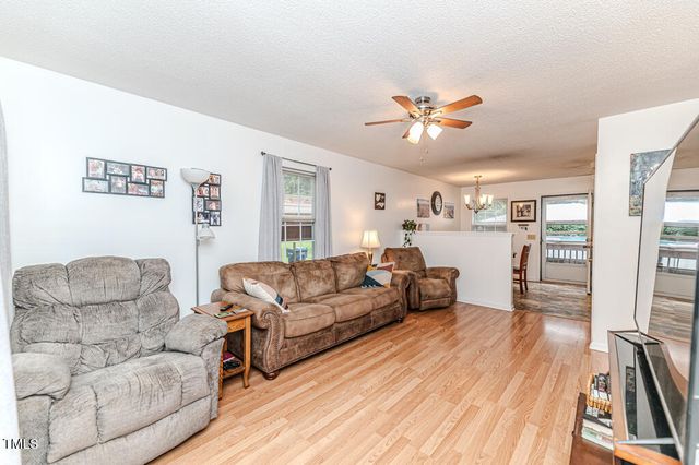 1605 Goldsboro Avenue, Sanford, NC 27330