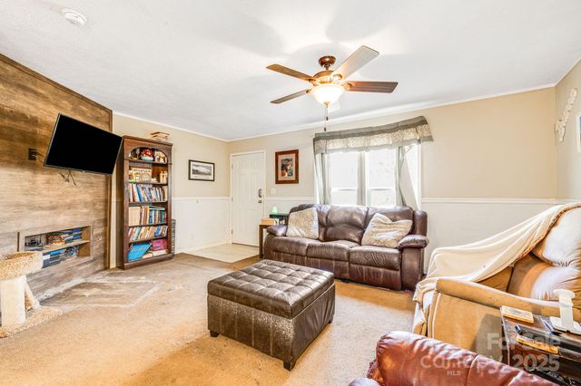 55 Harris Ridge Road, Candler, NC 28715