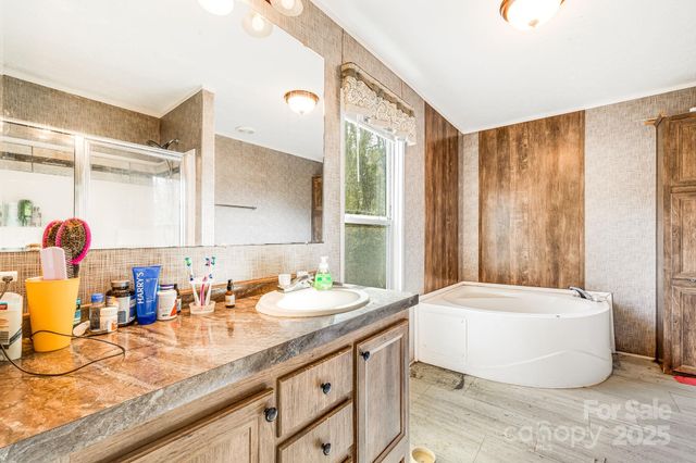 55 Harris Ridge Road, Candler, NC 28715