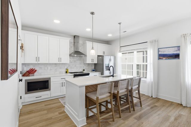 700 N DuPont Ave Apt 311, Madison, TN 37115