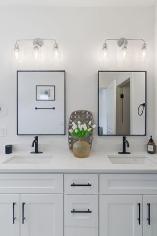 700 N DuPont Ave Apt 311, Madison, TN 37115