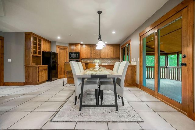 28655 W 223rd Street, Spring Hill, KS 66083
