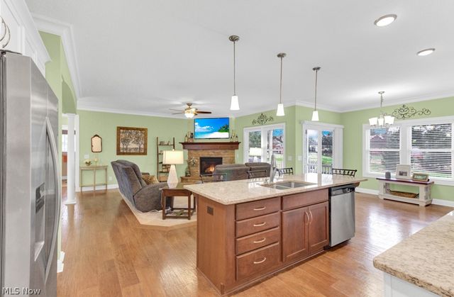 9937 Southwyck Avenue NW, North Canton, OH 44720