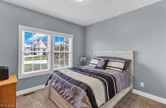 9937 Southwyck Avenue NW, North Canton, OH 44720