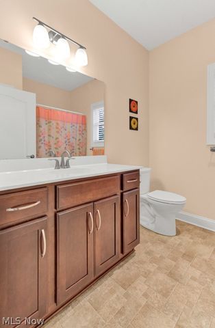 9937 Southwyck Avenue NW, North Canton, OH 44720