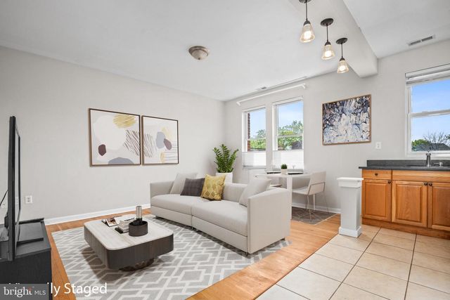 4120 14th St NW Apt 44, Washington, DC 20011