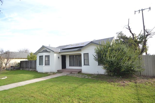 1206 N 8th Street, Fresno, CA 93703