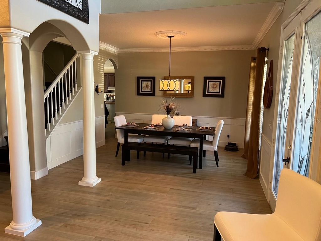 Image 13 of property listing at 9754 PINEOLA DRIVE, Orlando, FL 32836